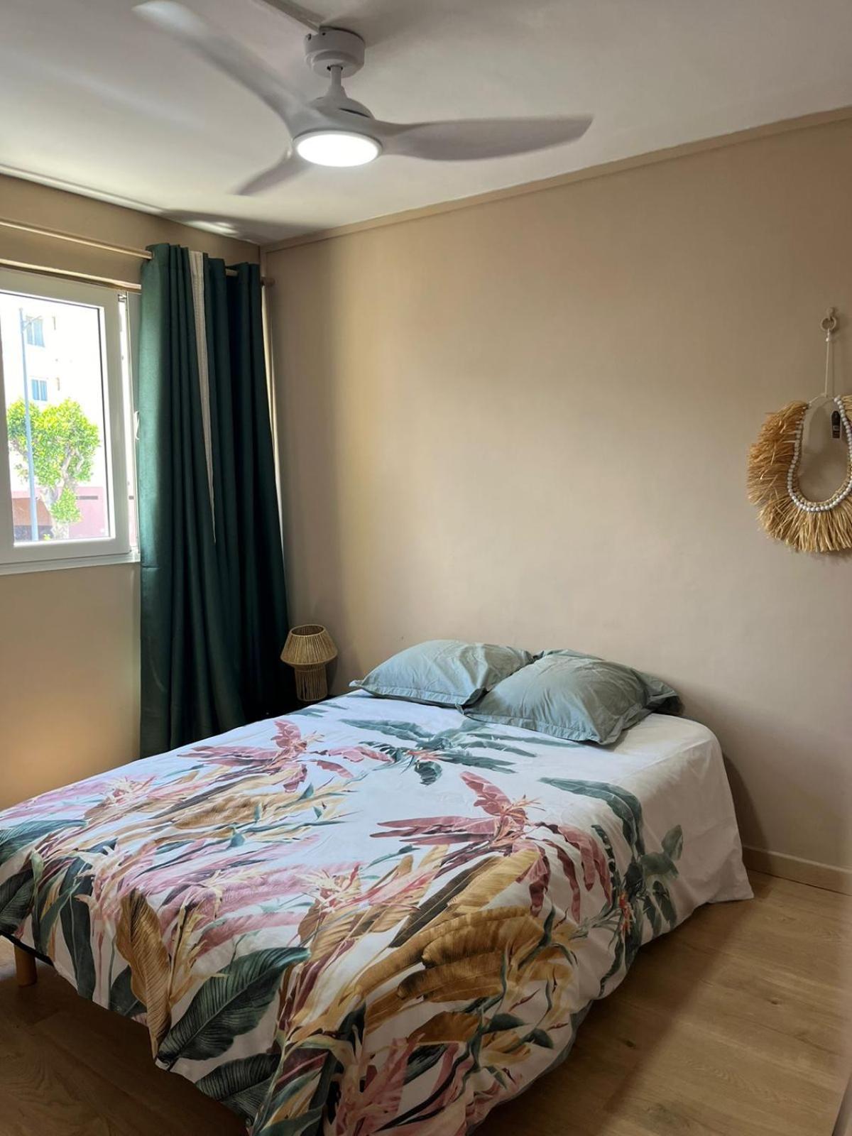 Lana Apartment Сен Дьони Екстериор снимка